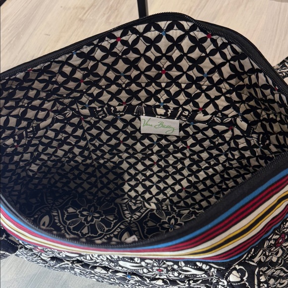 Stylish Black and White Patterned Women's Bag Set - Picture 8 of 12